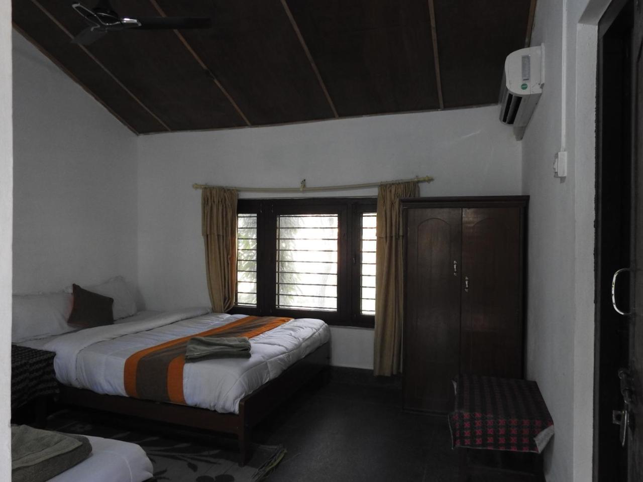 Rhino Lodge Bardia Pvt Ltd Bardiya Exterior foto