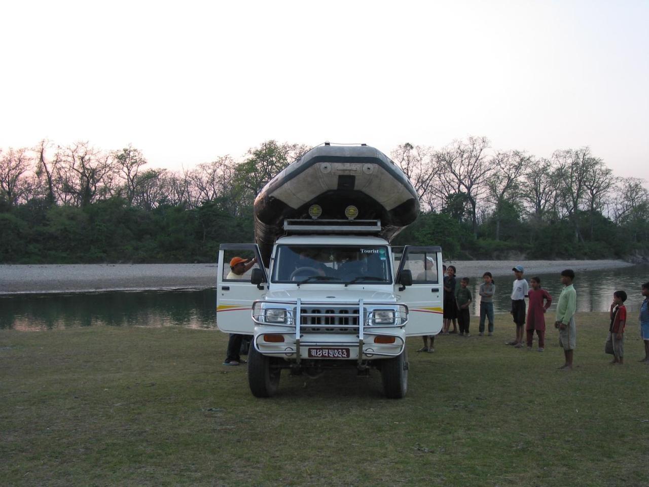 Rhino Lodge Bardia Pvt Ltd Bardiya Exterior foto