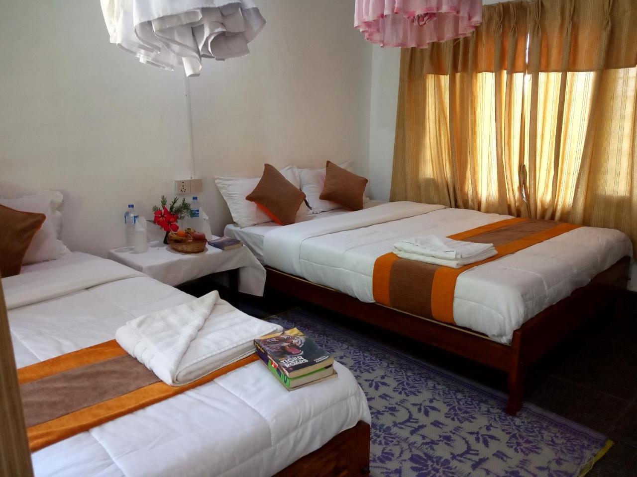 Rhino Lodge Bardia Pvt Ltd Bardiya Exterior foto