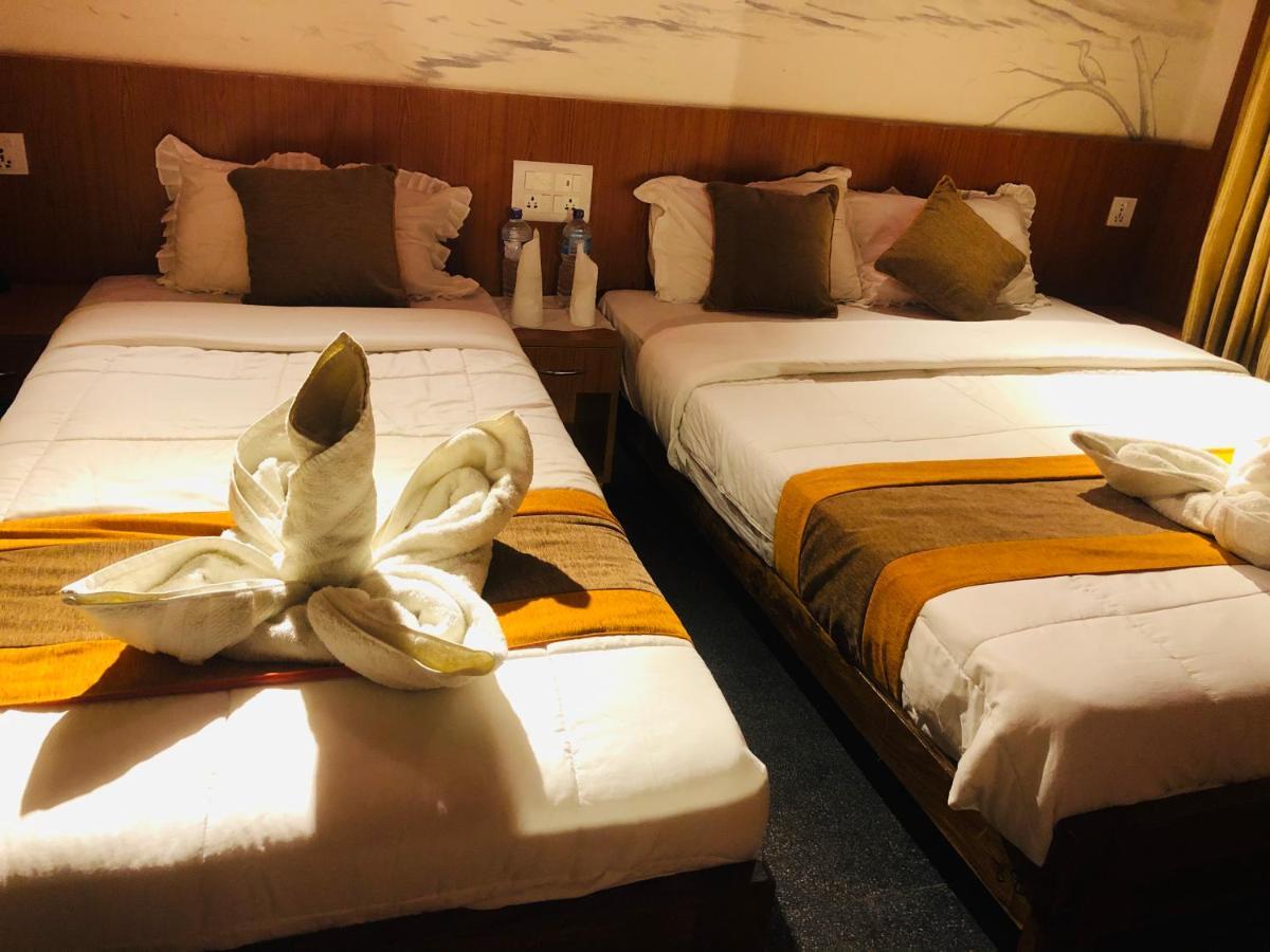 Rhino Lodge Bardia Pvt Ltd Bardiya Exterior foto